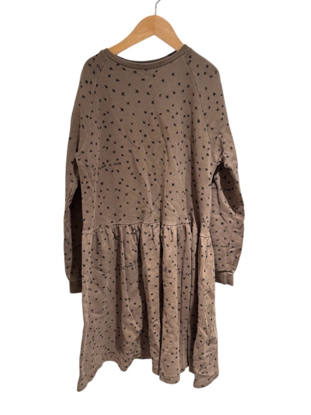 BEAU LOVES brown sweater dress with black star print - size 8-9